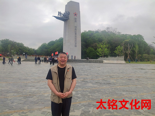 1753603700100087.jpg 2023年3月23日江西省赣州市瑞金市云石山乡丰垅村 下午长征从这里出发广场2_副本.jpg